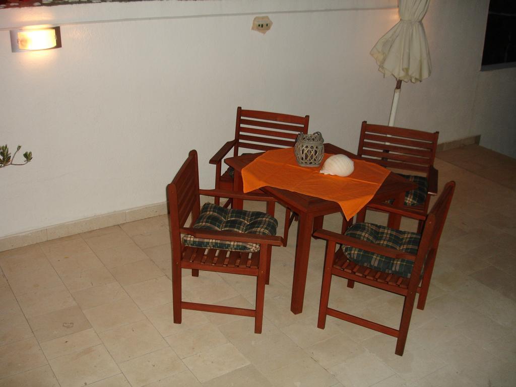 Apartment Bozo Хвар Екстериор снимка